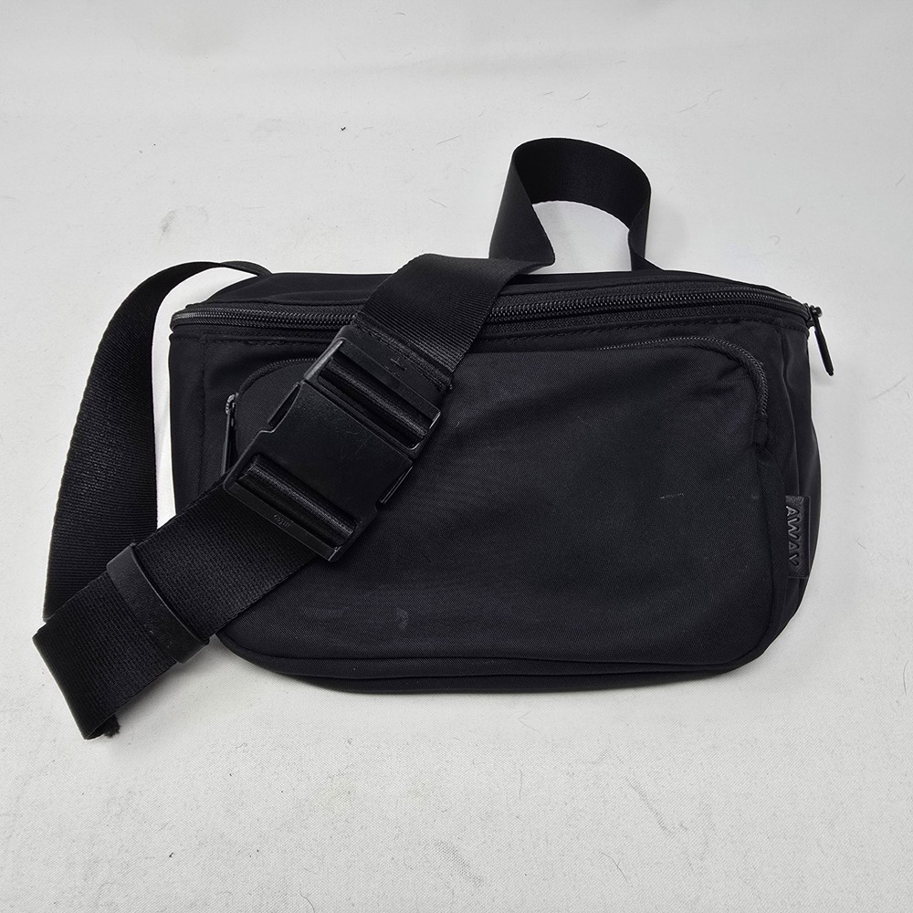 AWAY Black Nylon Belt Bag Crossbody Adjustable‎ Strap Travel Casual